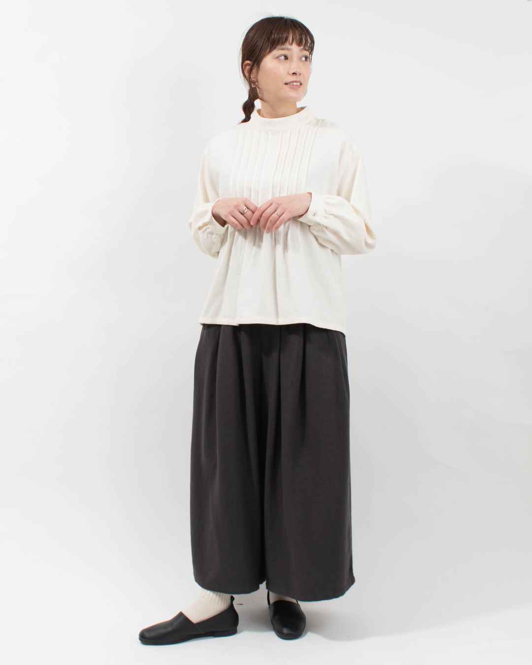 01EWS11611  blue willow コットンツイルピンタックブラウス