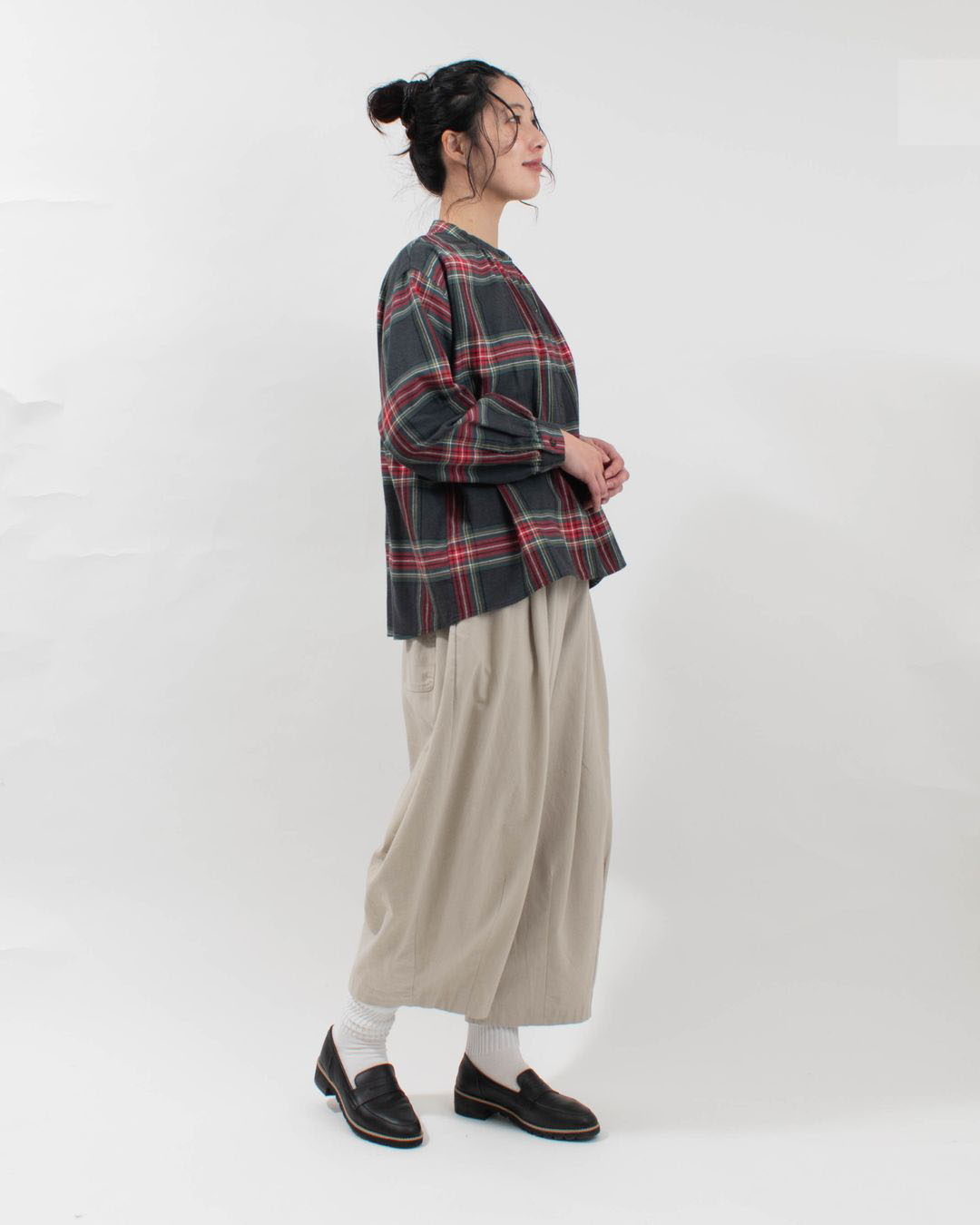 01EWS14625  blue willow コットンデニム織りバルーンパンツ