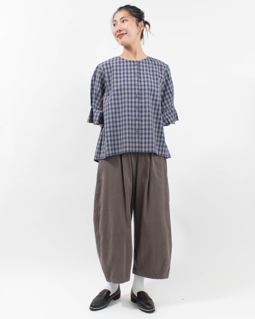 01FFP14439  blue willow 細コーデュロイバルーンパンツ