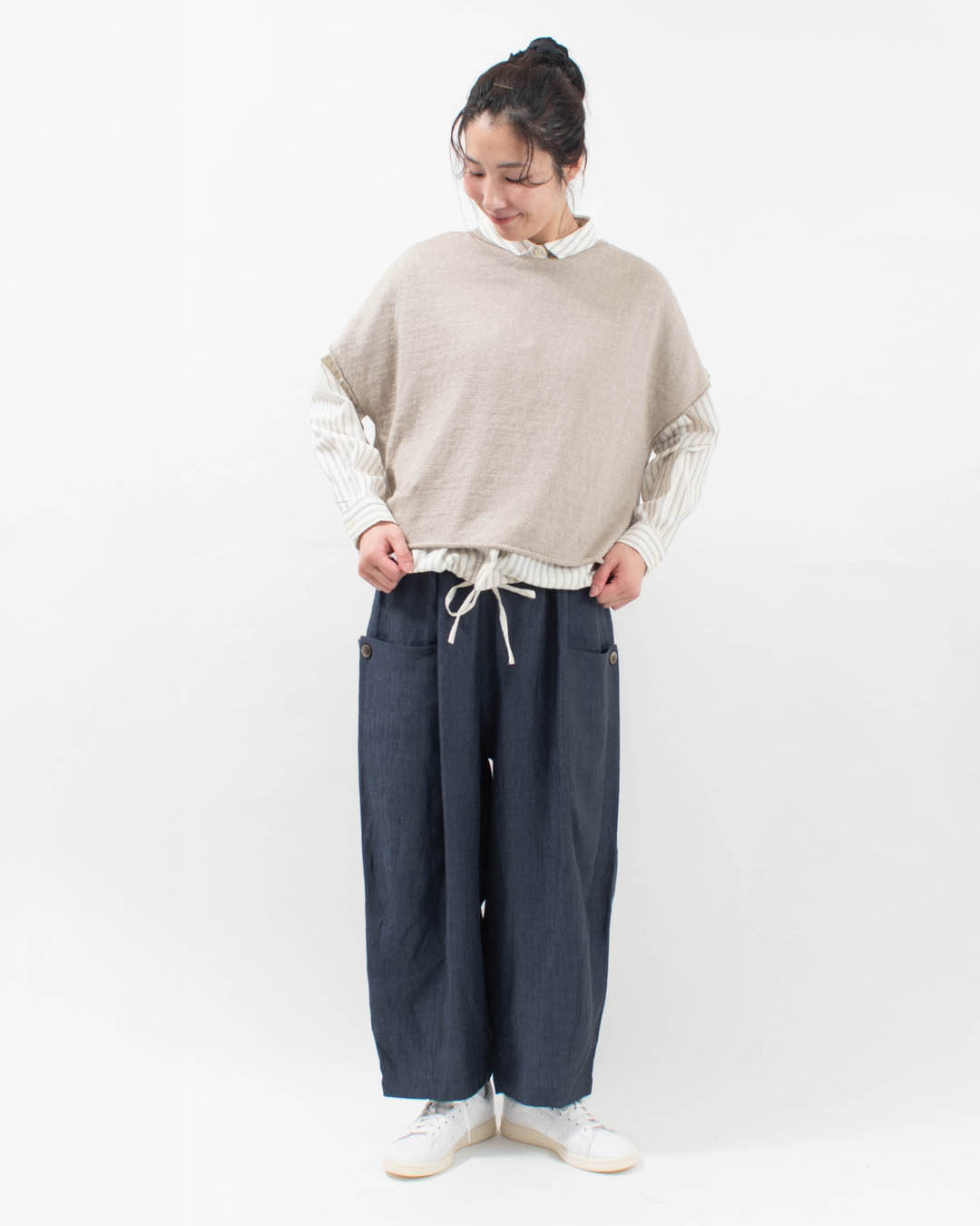 01FSP14041 blue willow リネンヘリンボンバルーンパンツ
