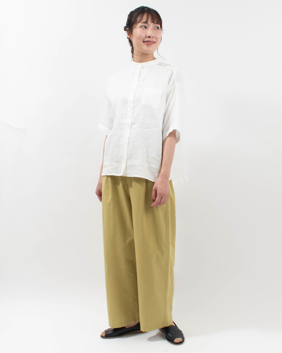 01FUS14332  blue willow コットンリネンタックワイドパンツ  