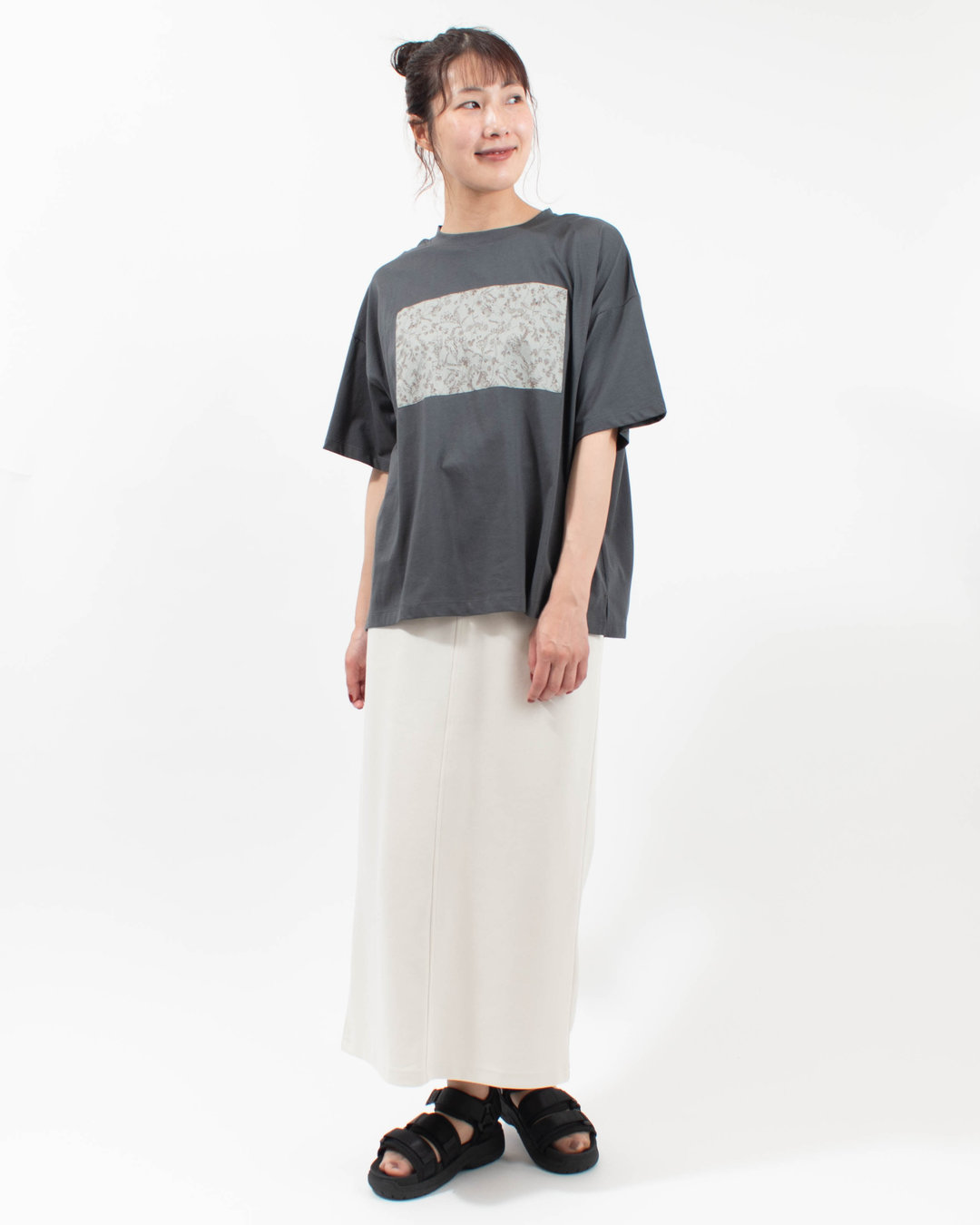 4601-7430  ista-ire コットン天竺×国産花柄 単色花柄スクエアTEE 