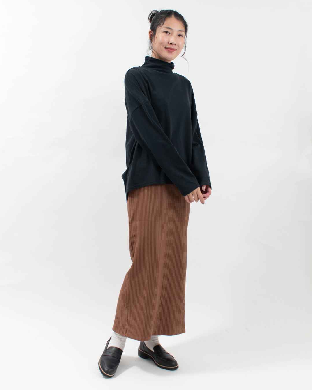 5686429 nuance of F リブナロースカート 