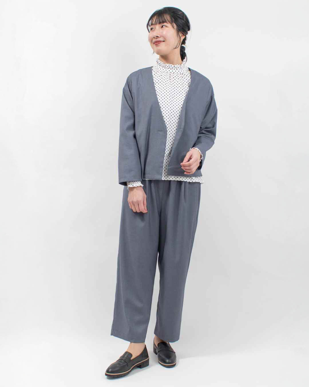 761-227  Bliss bunch Vネックバックギャザージャケット