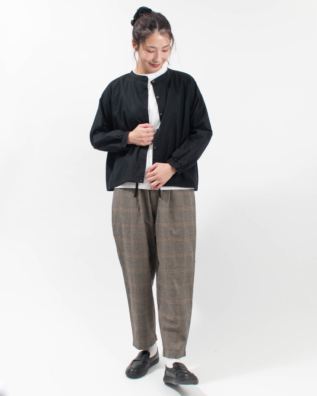 768-317  Bliss bunch 綿麻平織り 前後差裾ヒモシャツ