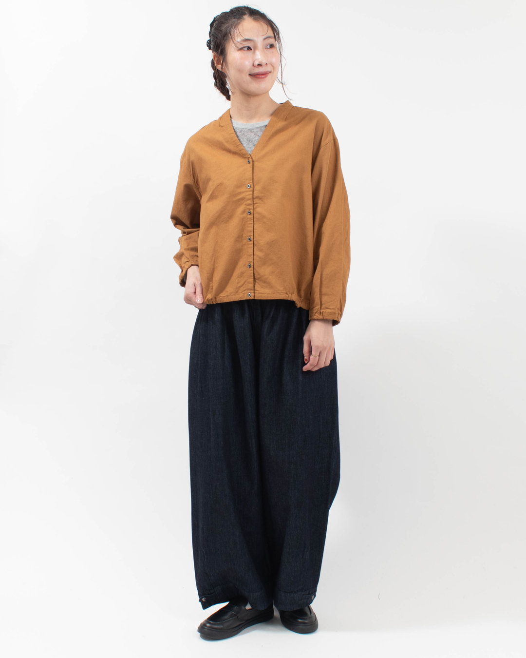 768-318  Bliss bunch 綿麻平織り ラウンドヘム裾ゴムカーディガン