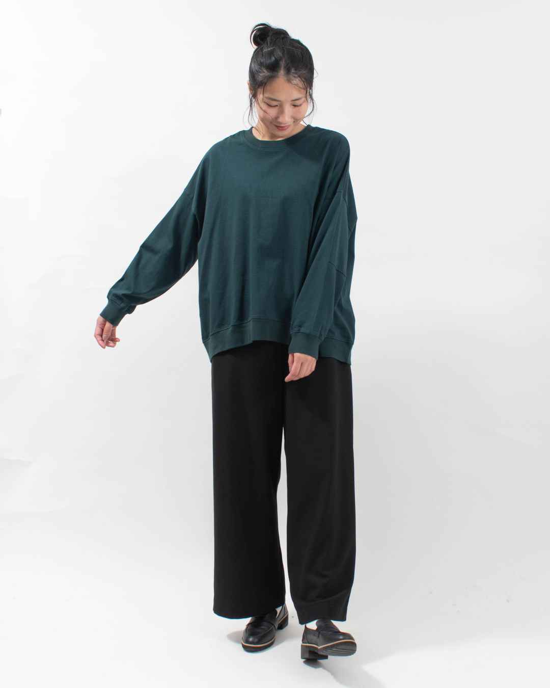 B-512016 BLUE LAKE MARKET アメリカンドライ天竺||バックスリットプルオーバー