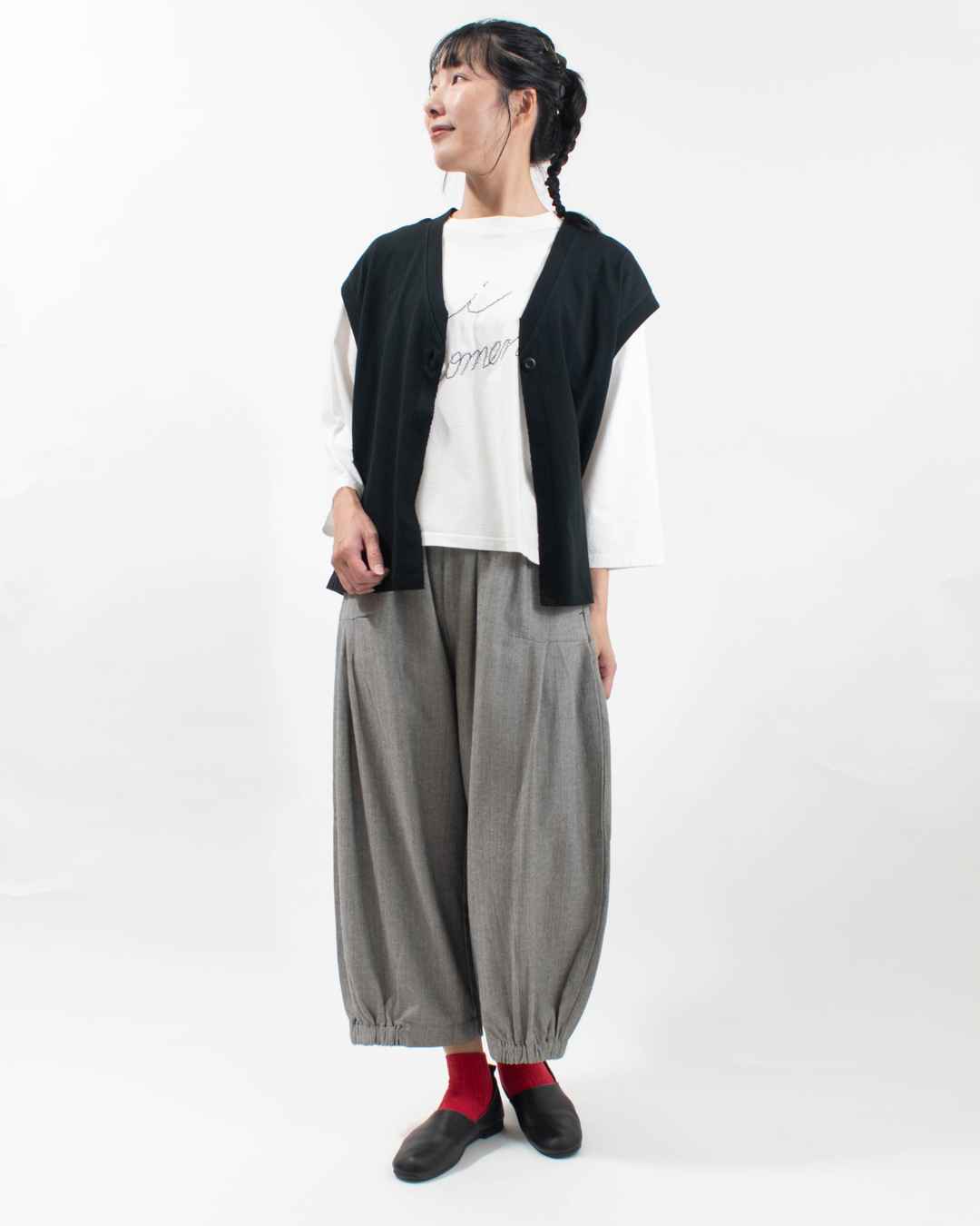 FIRST 前開き Vネックベスト｜ナチュラルファッション・ナチュラル服の通販