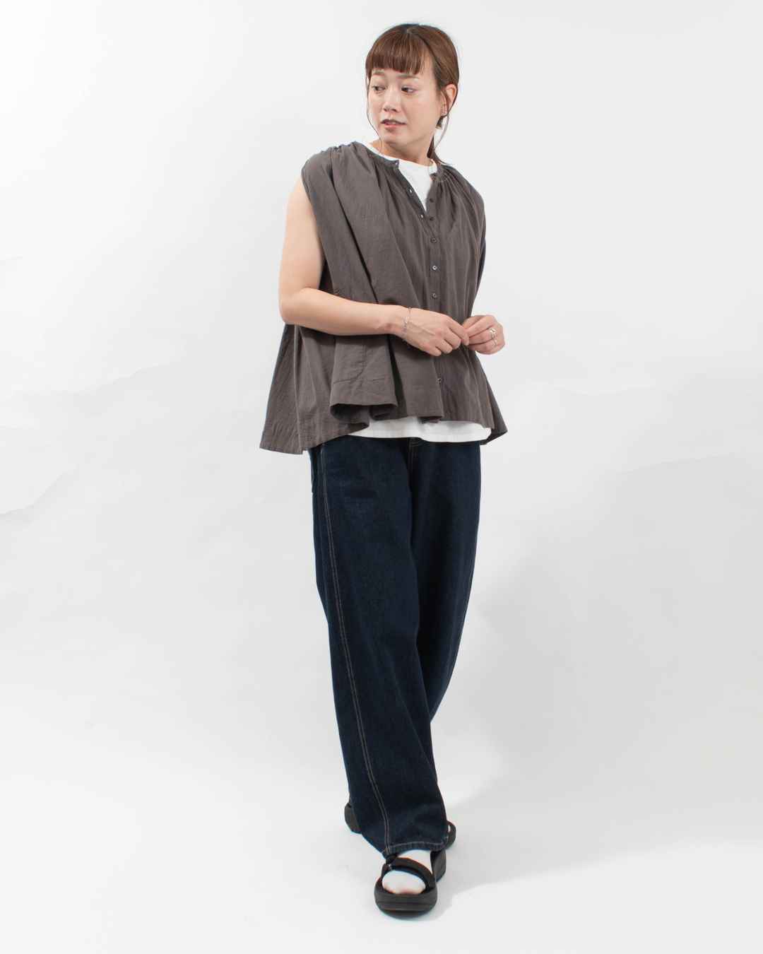 SO[ ]  エスオー ノースリーブギャザーブラウス SB-1827 レディース ナチュラル ファッション 夏 涼しい コーデ 服 30代 40代 50代 カジュアル シンプル SO[ ] ノースリーブギャザーブラウス｜ナチュラルファッション