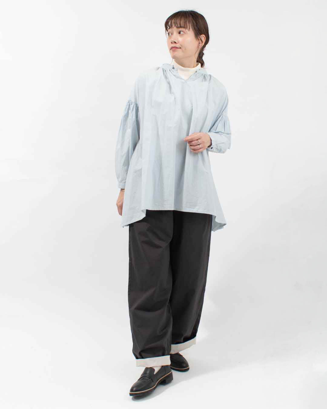 SB-1903 SO[ ] 袖ギャザーブラウス