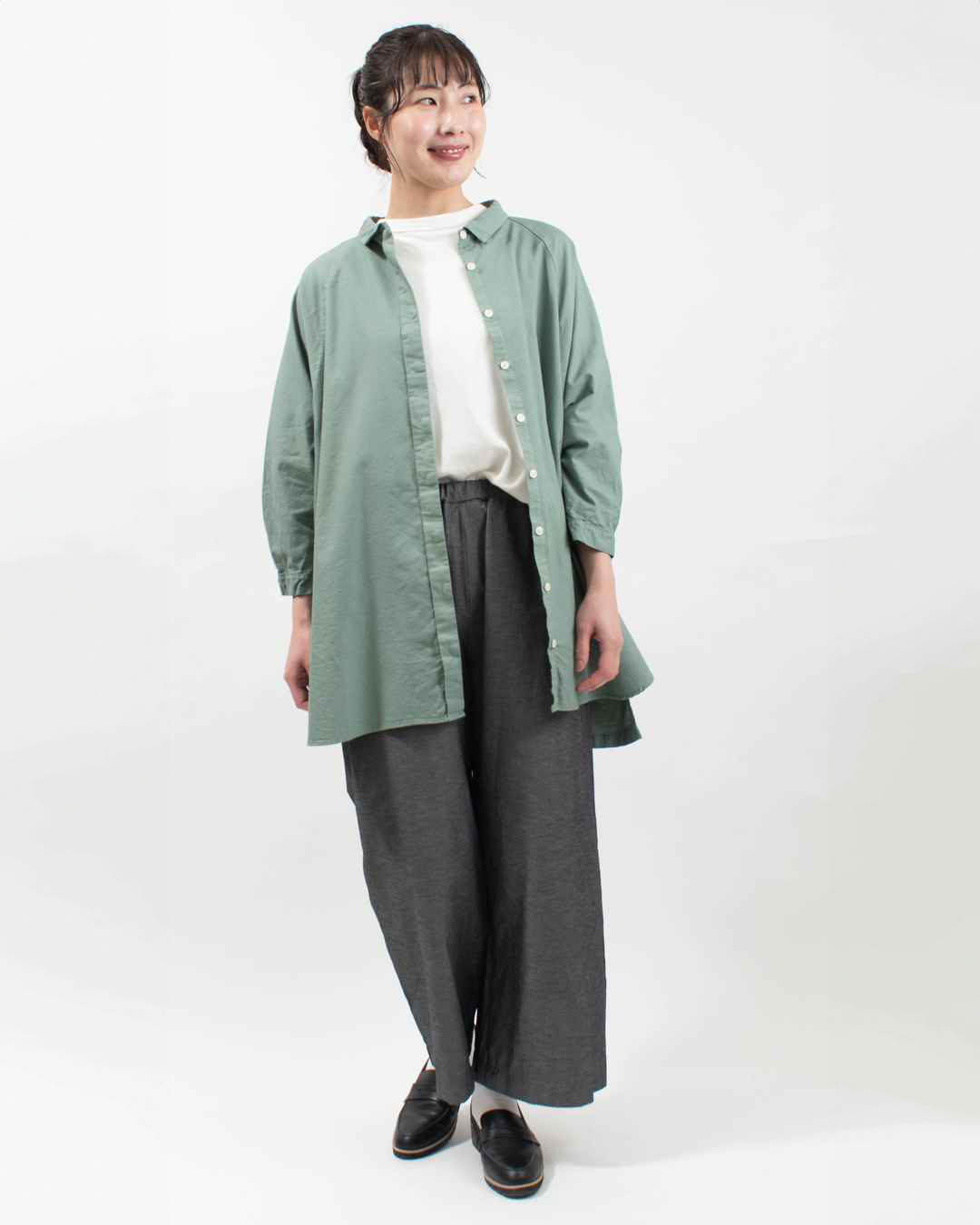 SK8103258  SUN VALLEY オックス日本製品染ドルマンブラウス