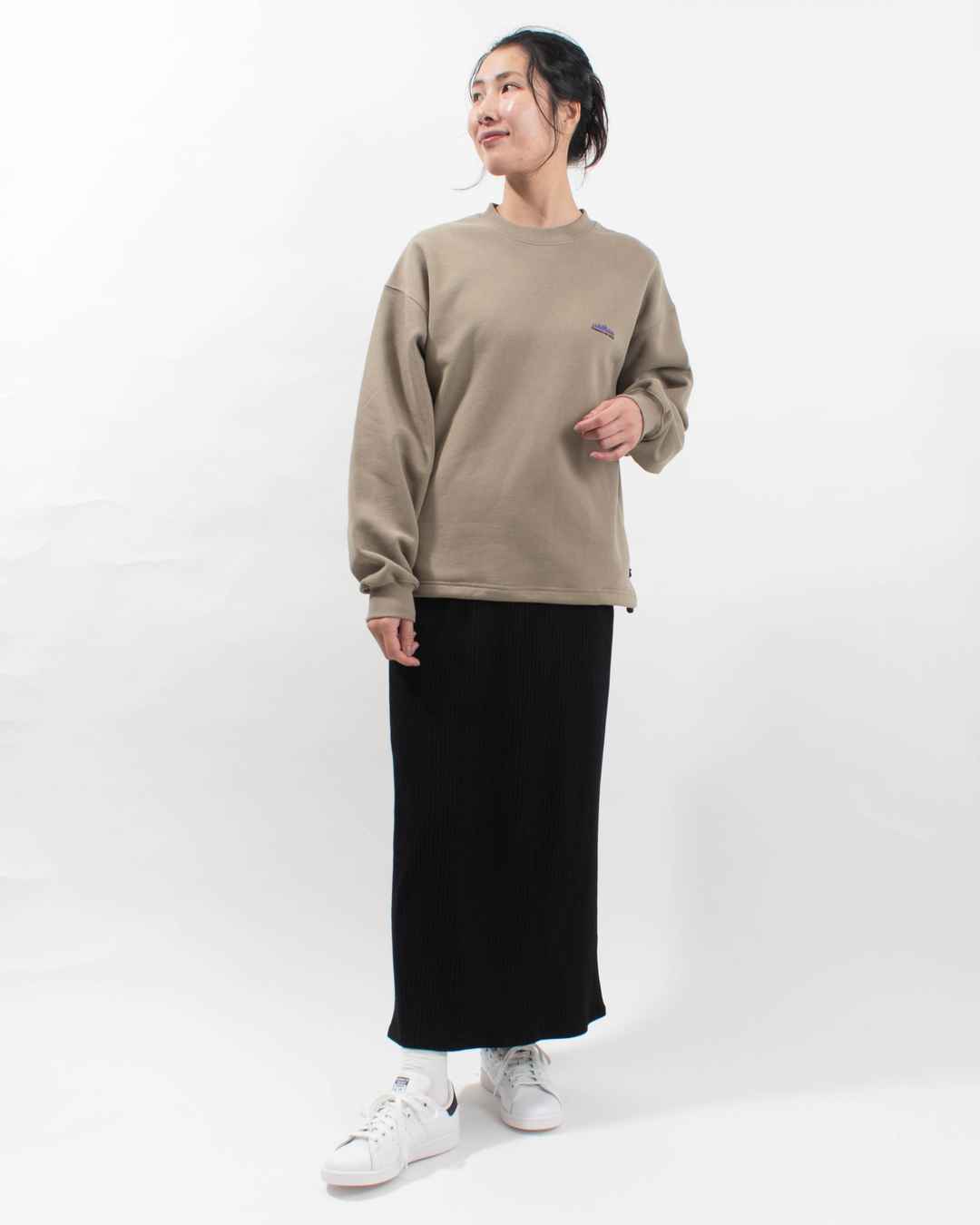 TM252UK00370 THOUSAND MILE DRAWCORD CREW NECK PULLOVER