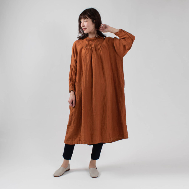 ナチュラルファッション Tukuroi By Sun Valley ドビーストライプ衿タックワンピース